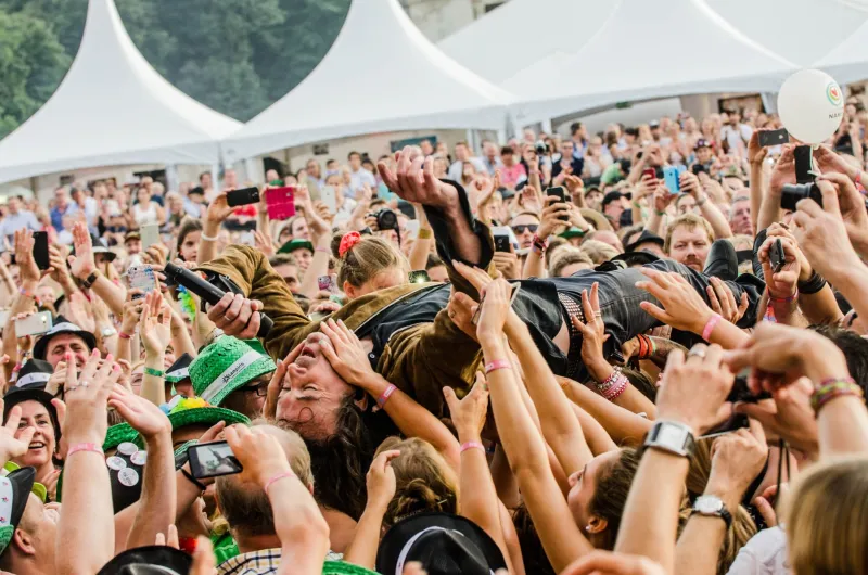Same Field, Different Summer: The Artists Who Keep Coming Back